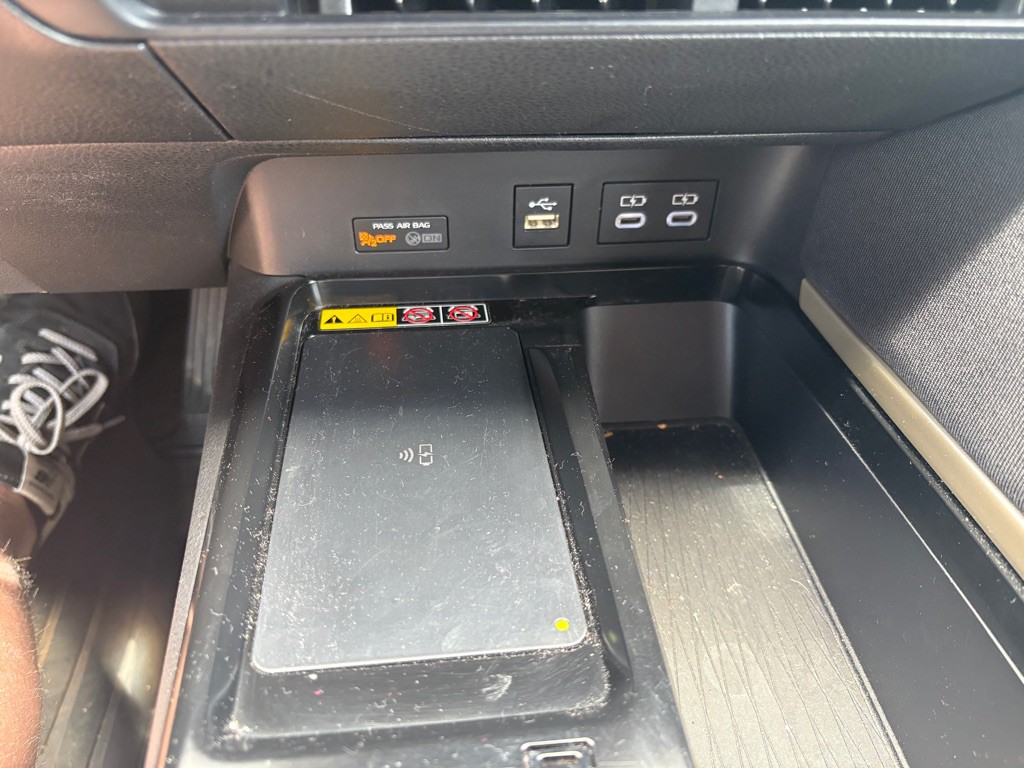 2025 Toyota Camry Image 11