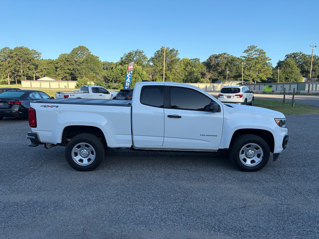 2022 Chevrolet Colorado Image 2