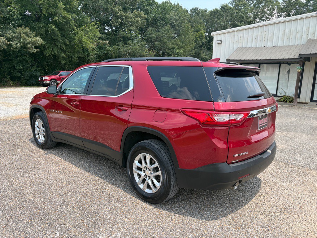 2021 Chevrolet Traverse Image 3