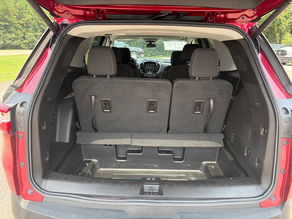 2021 Chevrolet Traverse Image 4