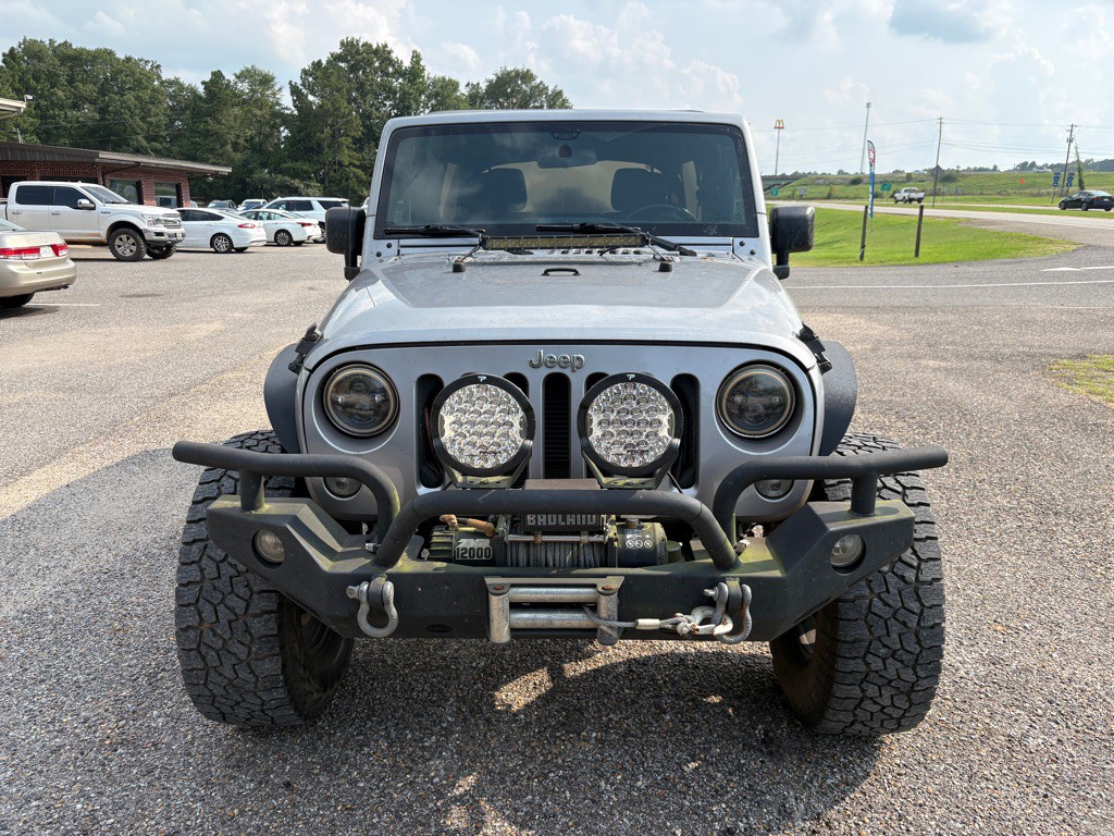 2016 Jeep Wrangler Unlimited Image 2