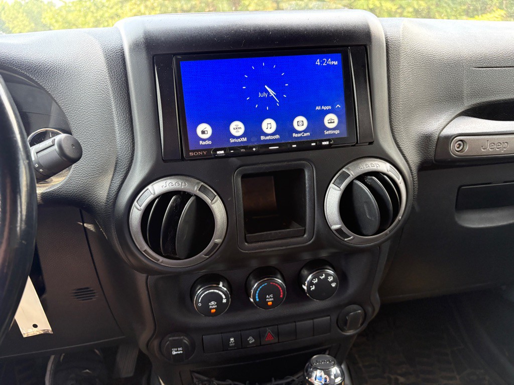 2016 Jeep Wrangler Unlimited Image 7