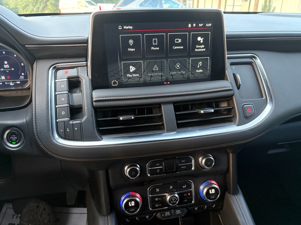 2024 GMC Yukon Image 12