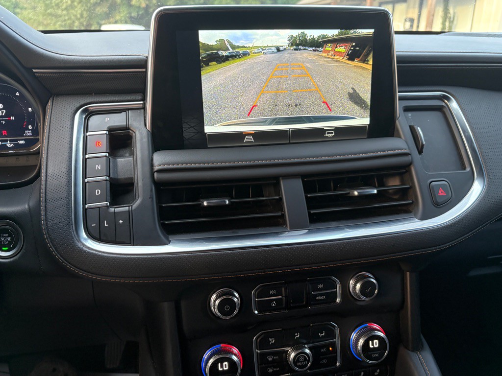 2024 GMC Yukon Image 13