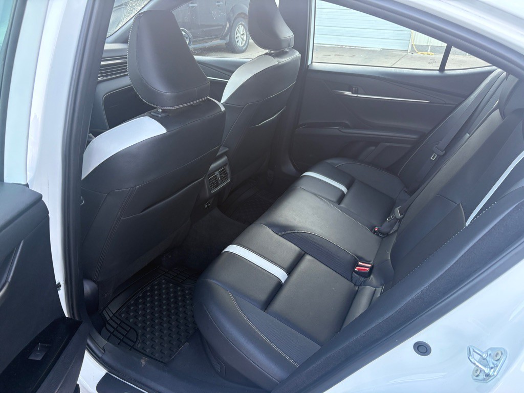 2025 Toyota Camry Image 5