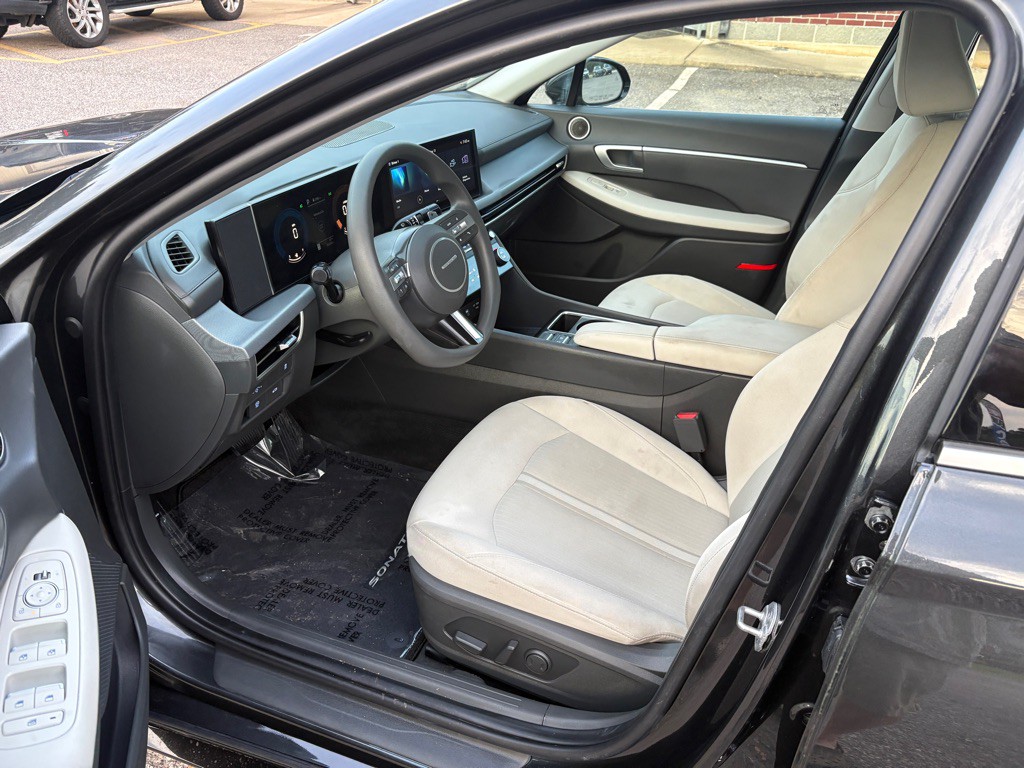 2025 Hyundai Sonata Image 5