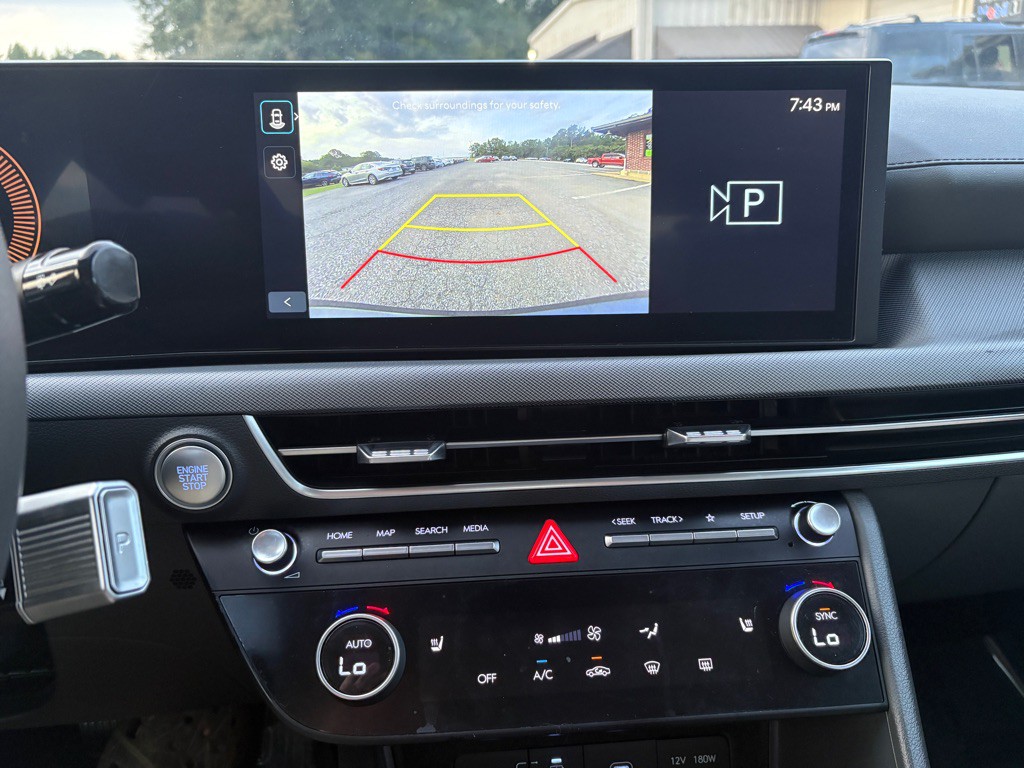 2025 Hyundai Sonata Image 9