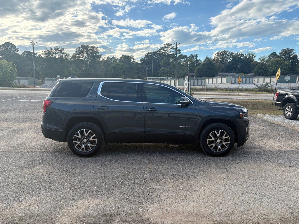 2020 GMC Acadia Image 2
