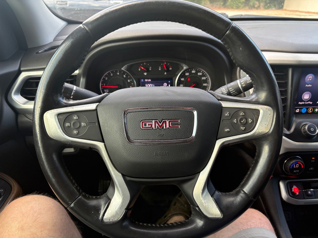 2020 GMC Acadia Image 7