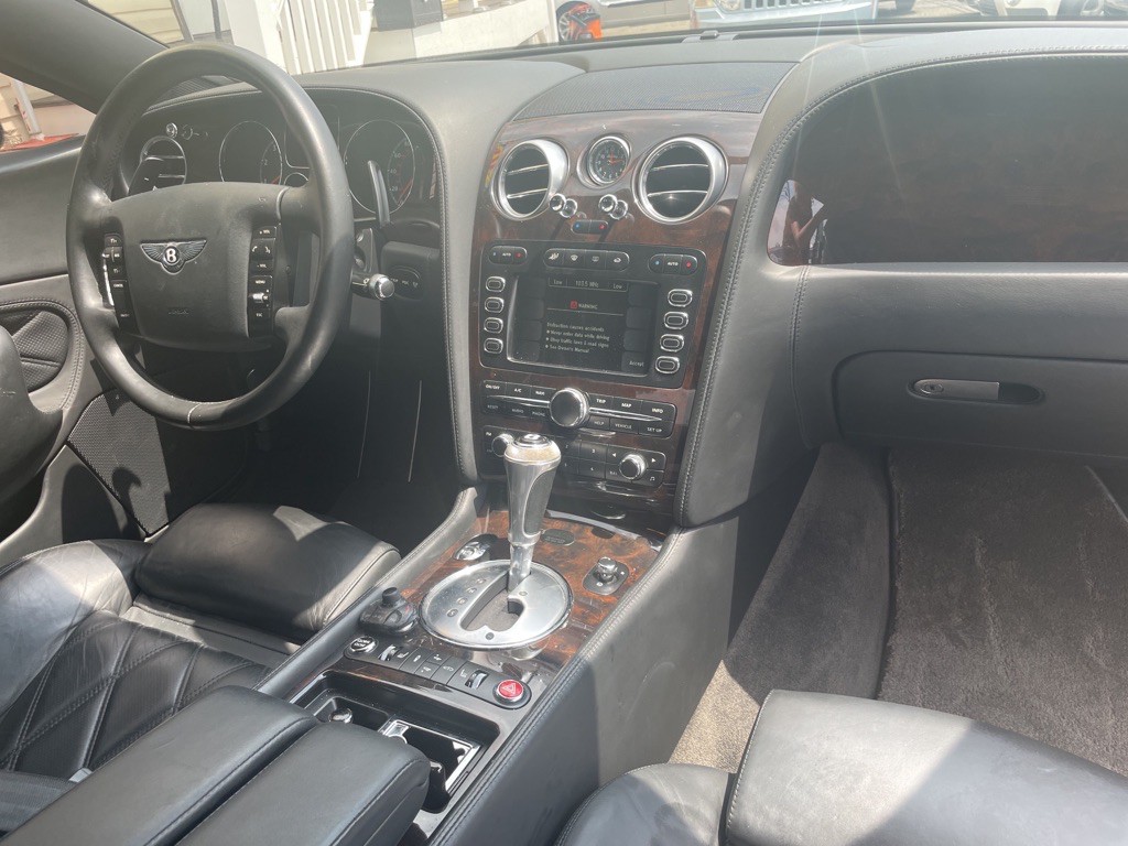 2005 Bentley Continental Image 18