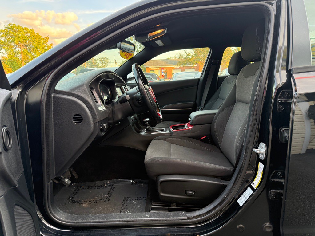 2015 Dodge Charger Image 7