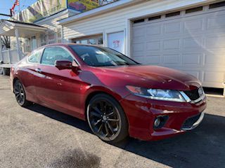 2015 Honda Accord Image 1