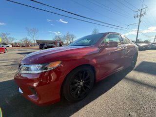 2015 Honda Accord Image 2