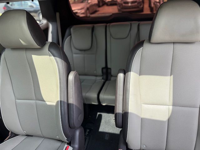 2015 Kia Sedona Image 15