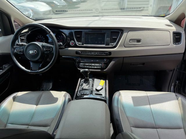 2015 Kia Sedona Image 20