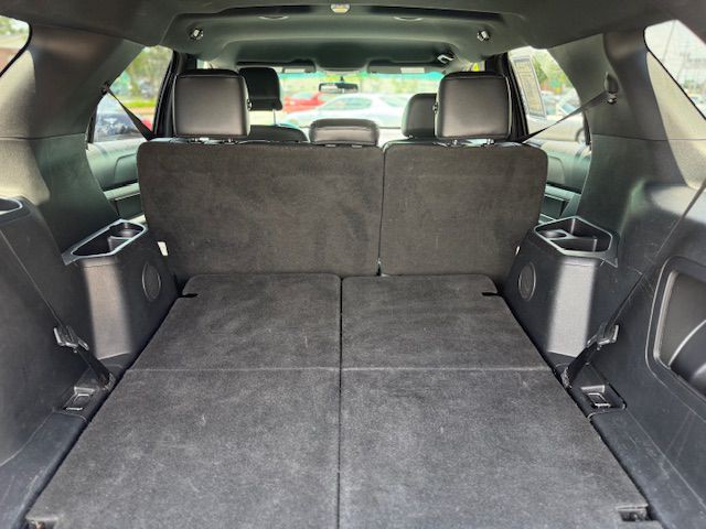 2016 Ford Explorer Image 10