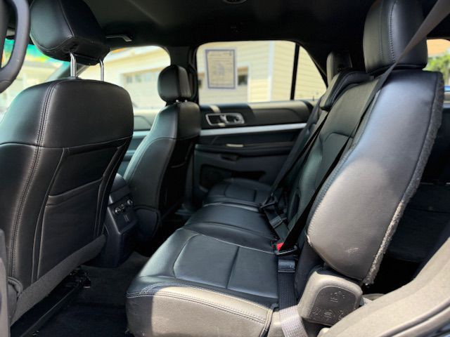 2016 Ford Explorer Image 11