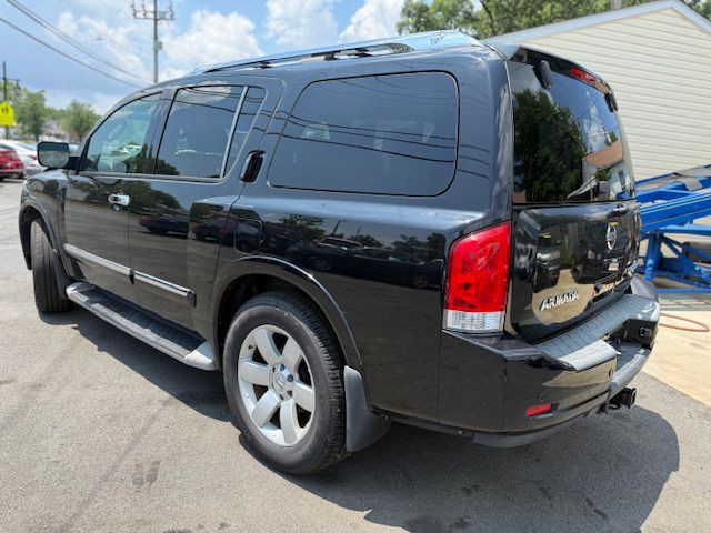 2010 Nissan Armada Image 4