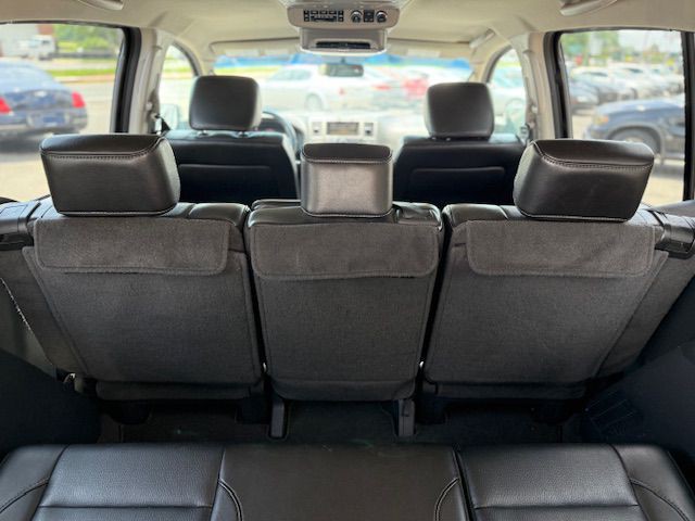 2010 Nissan Armada Image 12