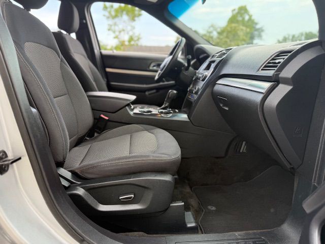 2018 Ford Explorer Image 15