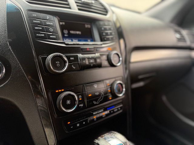 2018 Ford Explorer Image 20