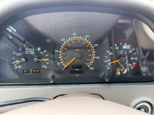 1995 Mercedes-Benz C-Class Image 9