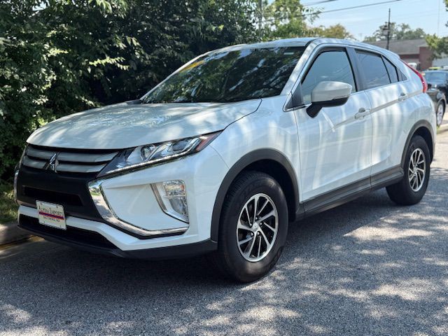 2020 Mitsubishi Eclipse Image 2
