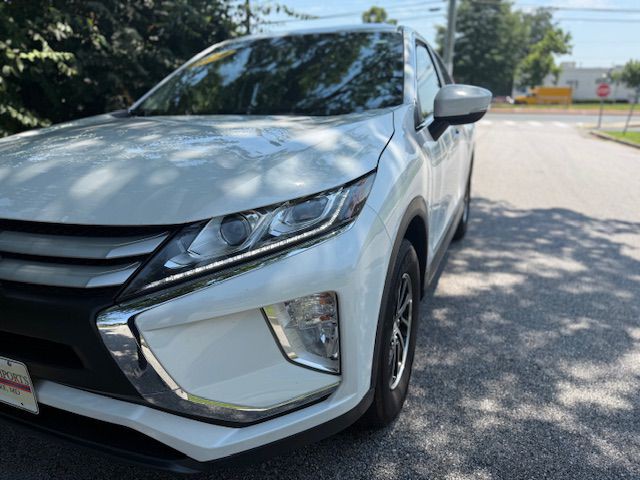 2020 Mitsubishi Eclipse Image 5
