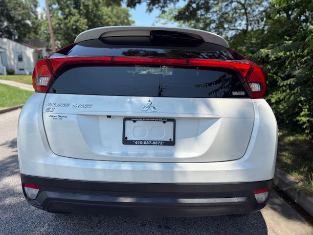 2020 Mitsubishi Eclipse Image 6