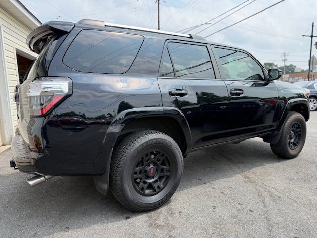 2021 Toyota 4Runner Image 6
