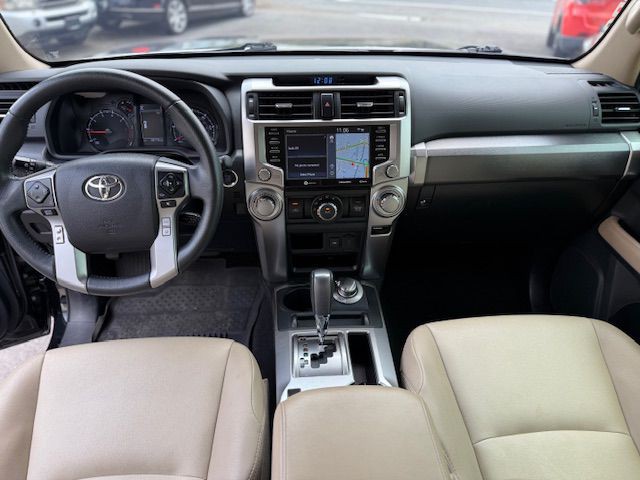 2021 Toyota 4Runner Image 10