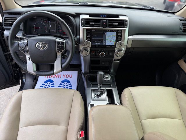2021 Toyota 4Runner Image 14
