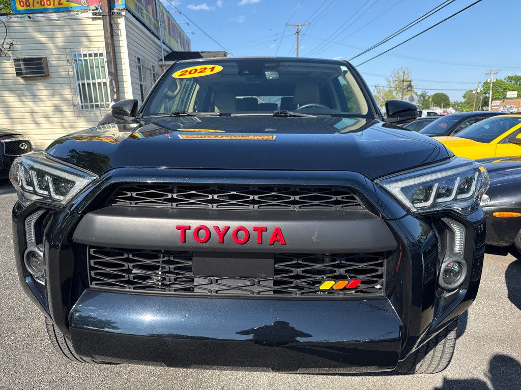 2021 Toyota 4Runner Image 22