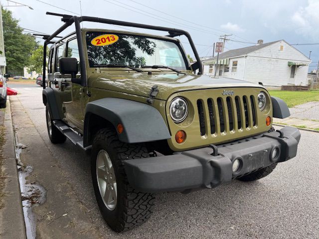 2013 Jeep Wrangler Unlimited Image 9
