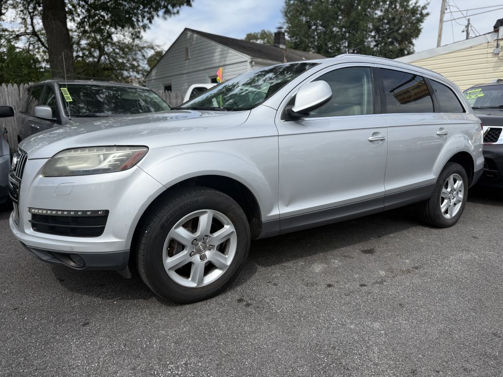 2010 Audi Q7 Image 1