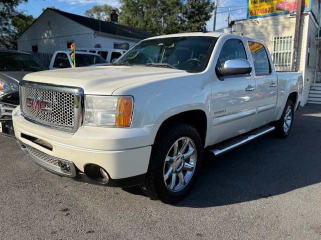 2013 GMC Sierra 1500 Image 1