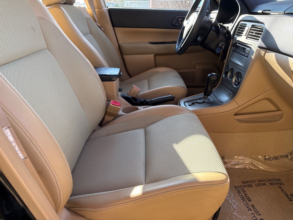 2005 Subaru Forester Image 12