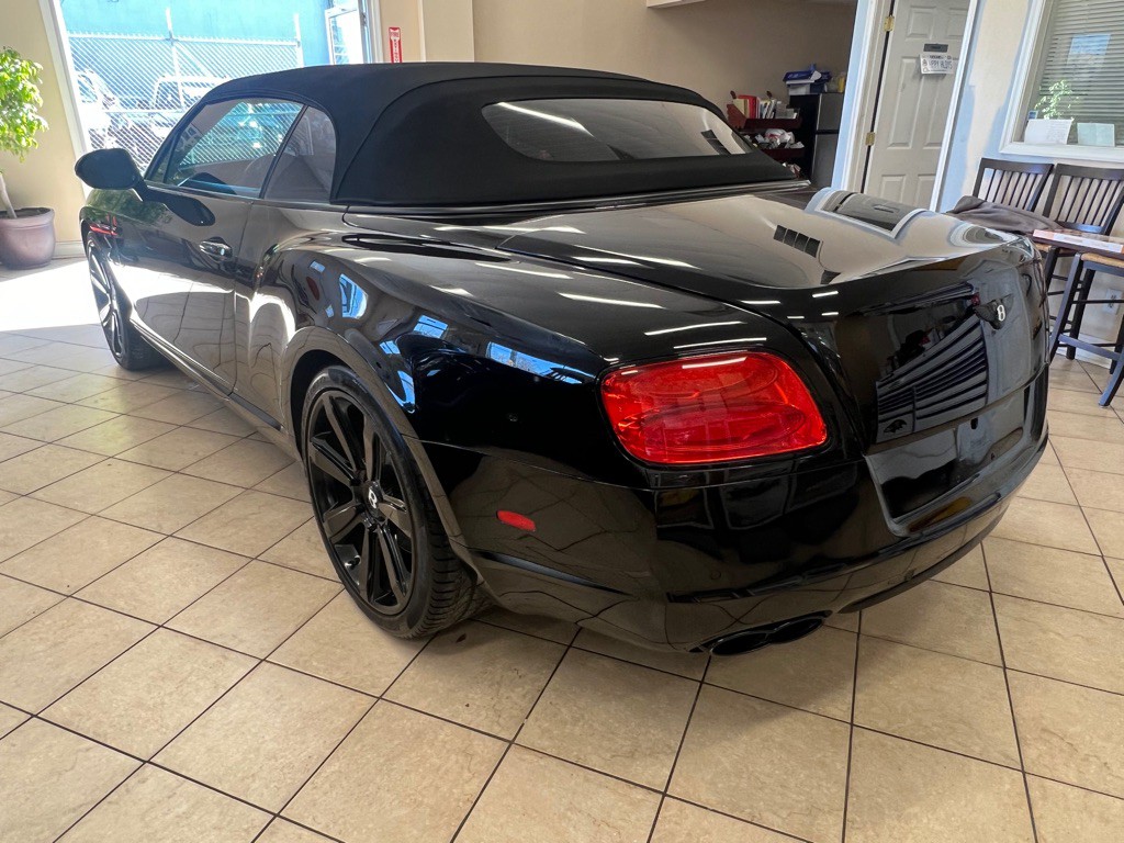 2015 Bentley Continental Image 10