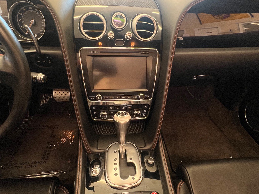 2015 Bentley Continental Image 14