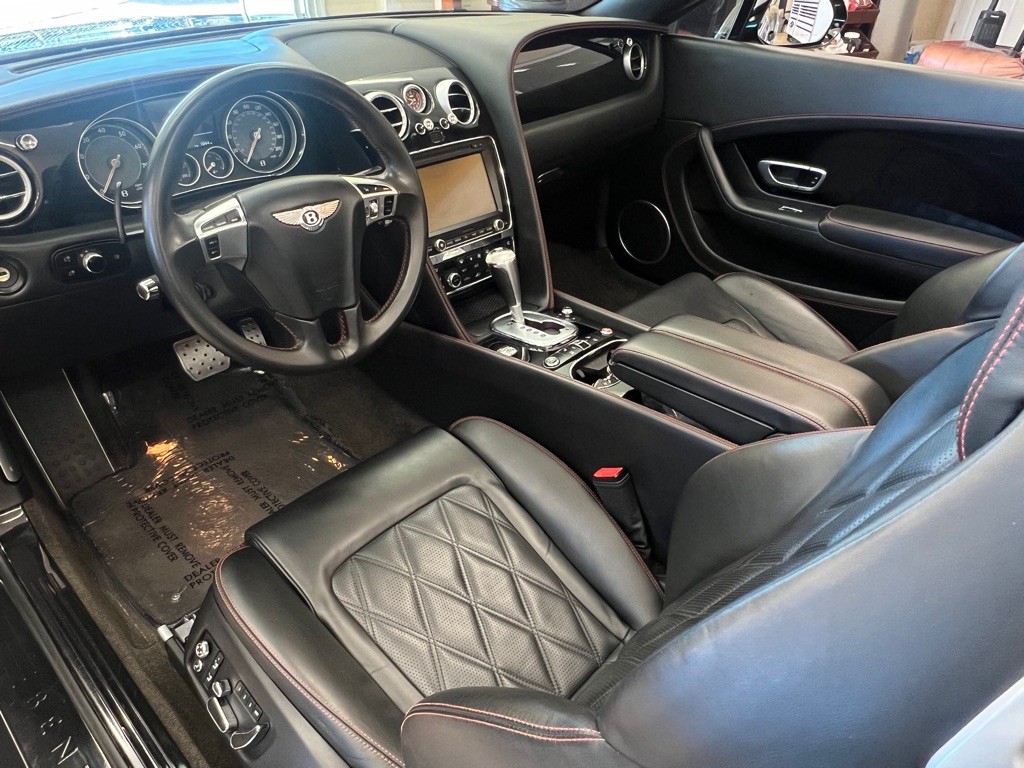 2015 Bentley Continental Image 15