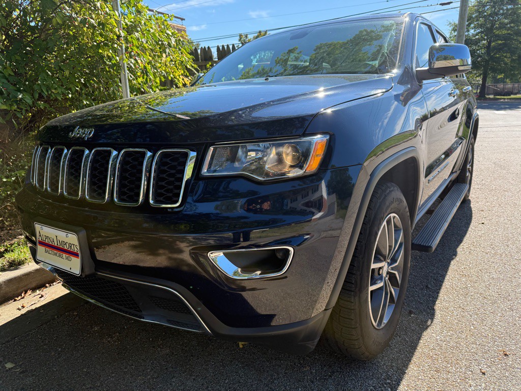 2017 Jeep Grand Cherokee Image 4