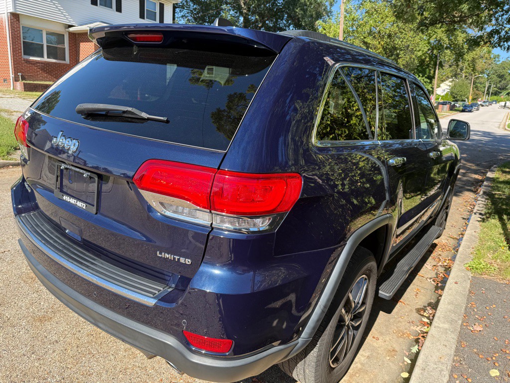 2017 Jeep Grand Cherokee Image 6