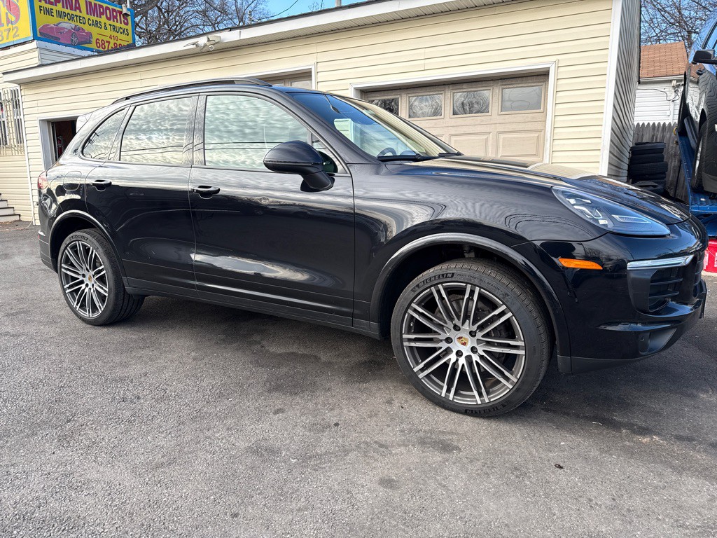 2016 Porsche Cayenne Image 4