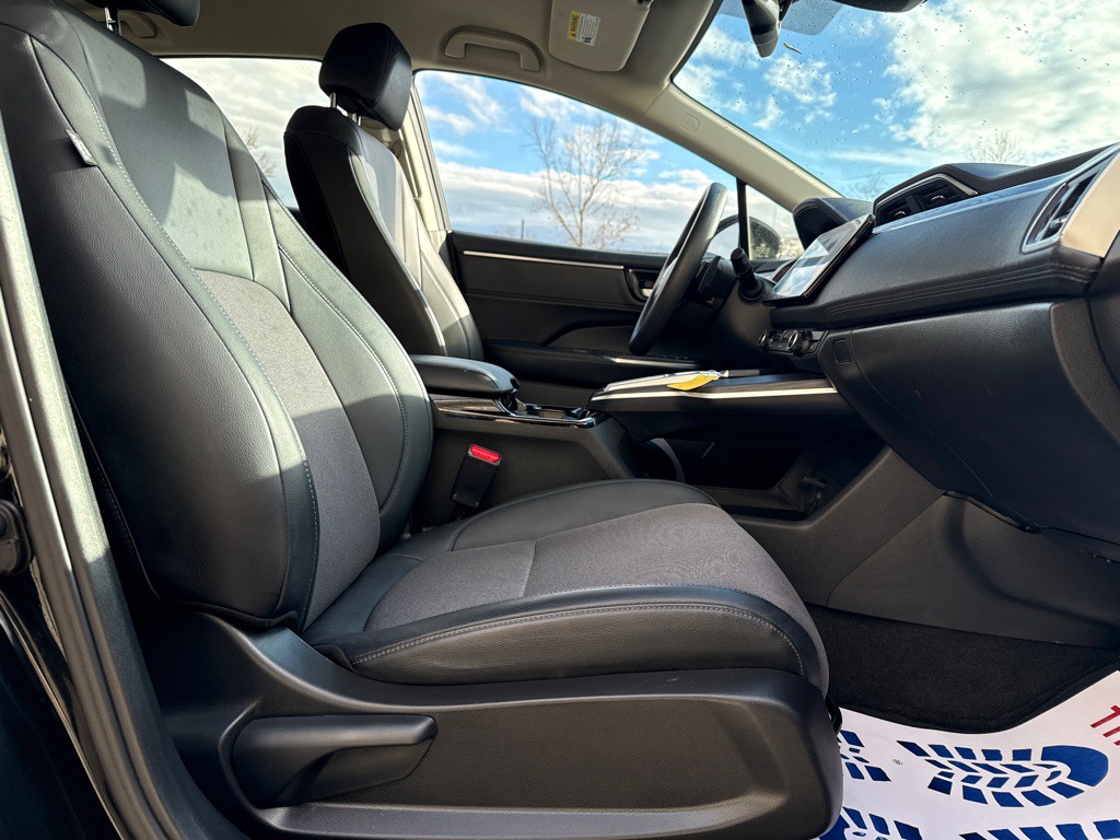 2018 Honda Clarity Image 11