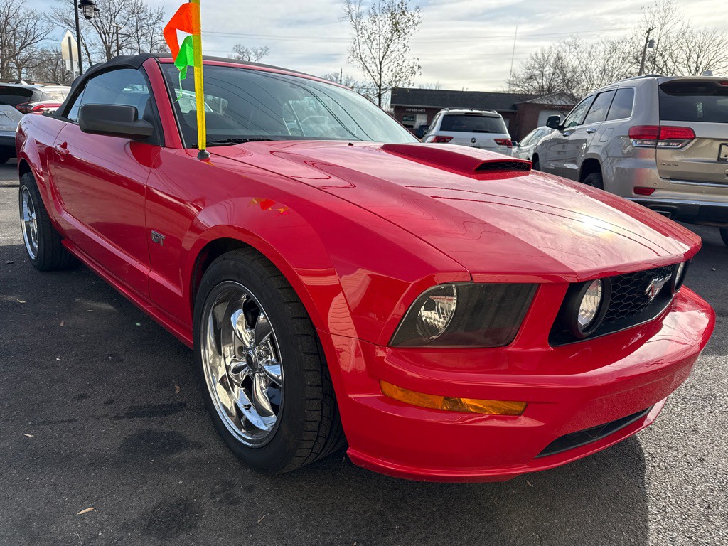 2007 Ford Mustang Image 5