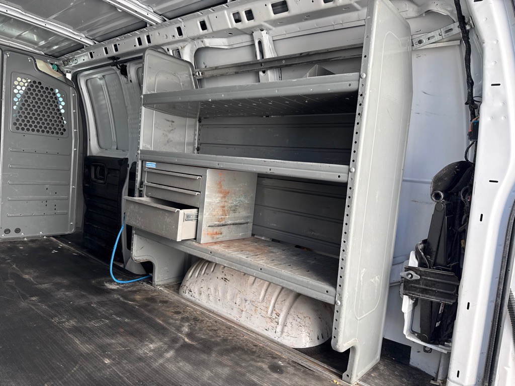 2019 Chevrolet Express Image 6