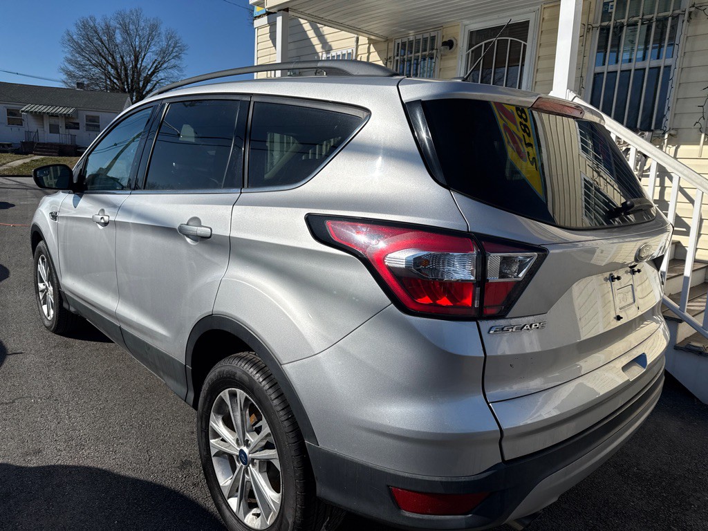 2018 Ford Escape Image 5