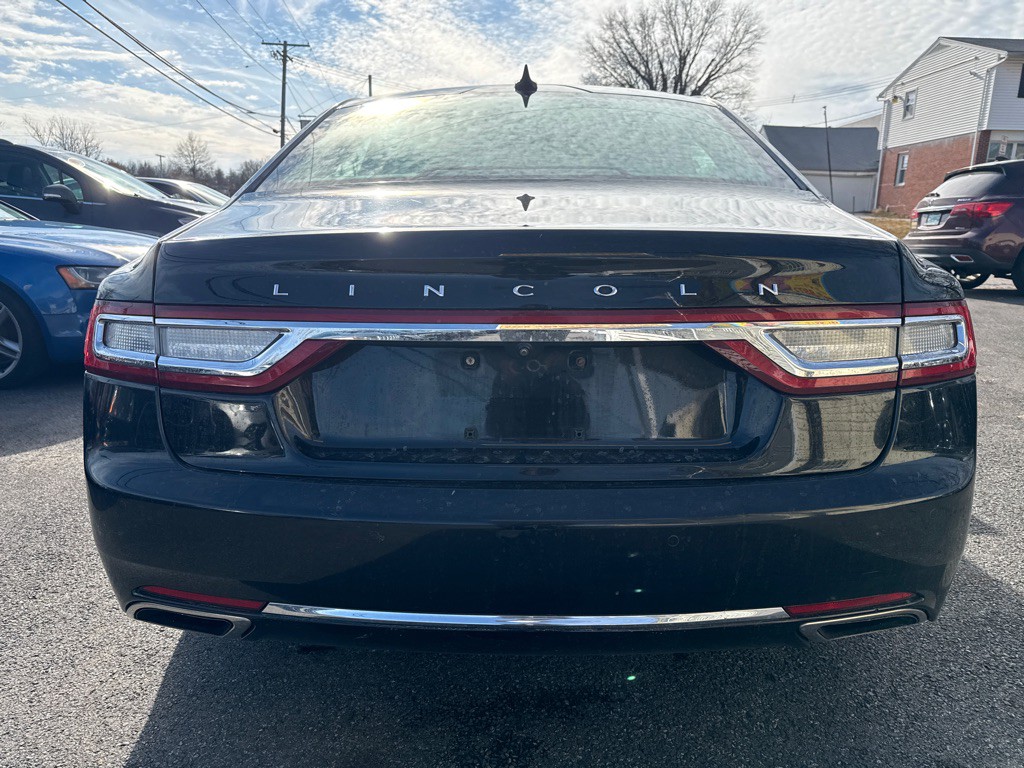 2019 Lincoln Continental Image 4