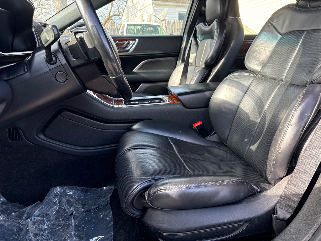 2019 Lincoln Continental Image 7