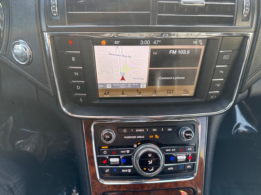 2019 Lincoln Continental Image 13